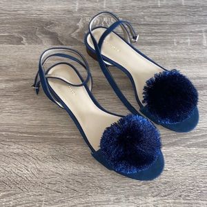 Women’s flats